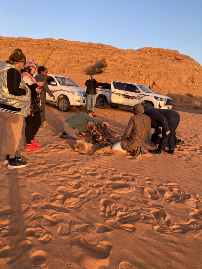 Quiet Night Camp Hotel Wadi Rum Exterior photo